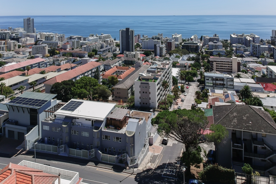 3 Bedroom Property for Sale in Sea Point Western Cape